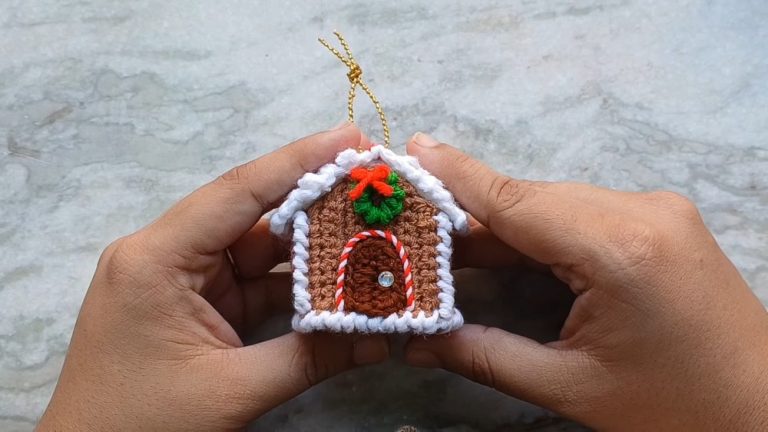 Crochet Gingerbread House Pattern – Step By Step