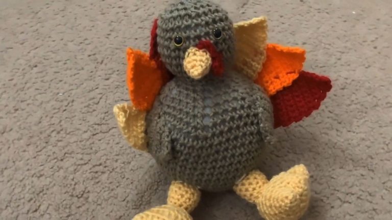 Crochet Cute Thanksgiving Turkey Pattern – Step Step Guide