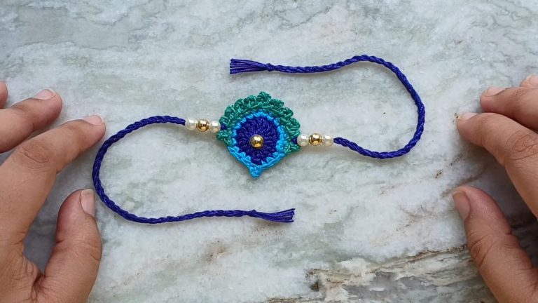 Easy Crochet Peacock Feather Amigurumi Tutorial For Friendship Band