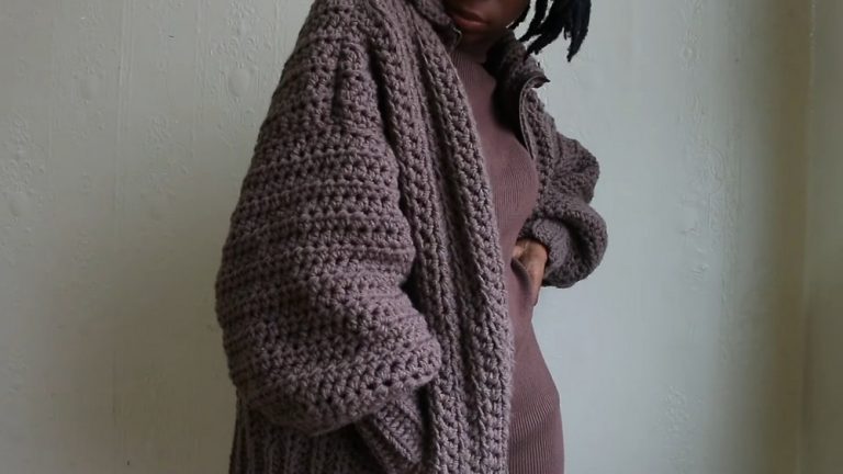 Loose Fit Crochet Jacket With Pockets & Zipper Pattern