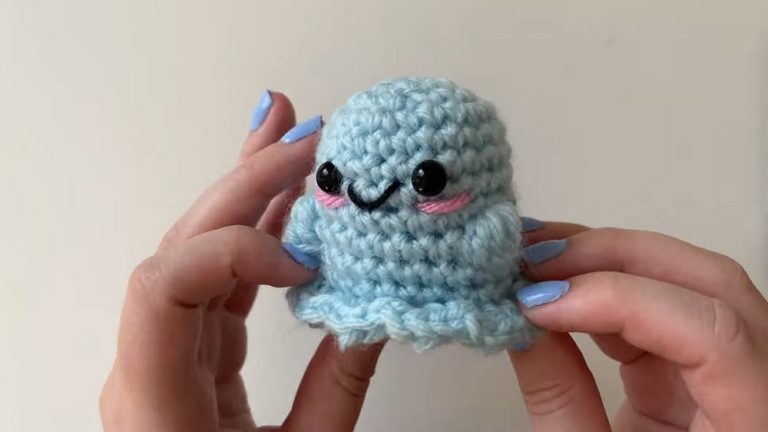 Step By Step Guide Crochet Tiny Ghost Pattern – For Beginners