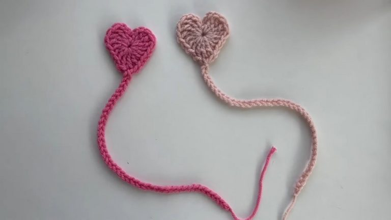 Super Cute Looking Crochet Heart Bookmark Pattern For Readers