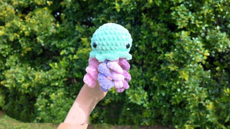 Crochet Jellyfish Amigurumi Pattern No-sew