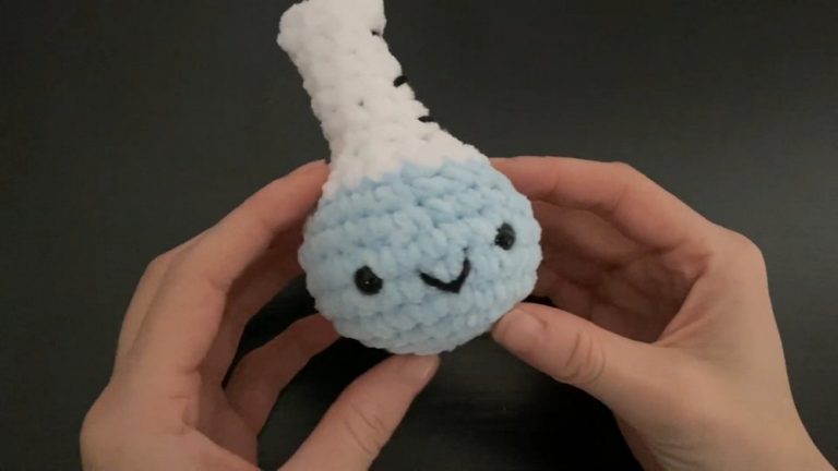 Fun and Functional: Crochet Your Own Conical Flask Pattern